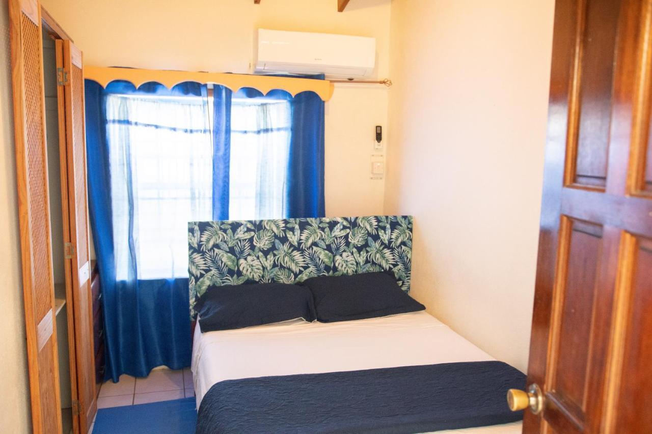 Tropical Breeze Vacation Home And Apartments Gros Islet Exterior foto